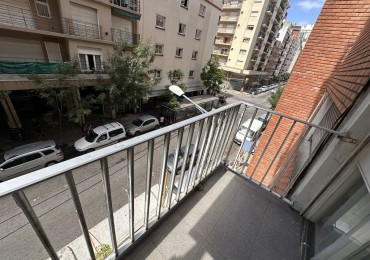 DEPTO 2 AMB ALFRENTE CON PATIO Y DEPENDENCIA DE SERVICIO